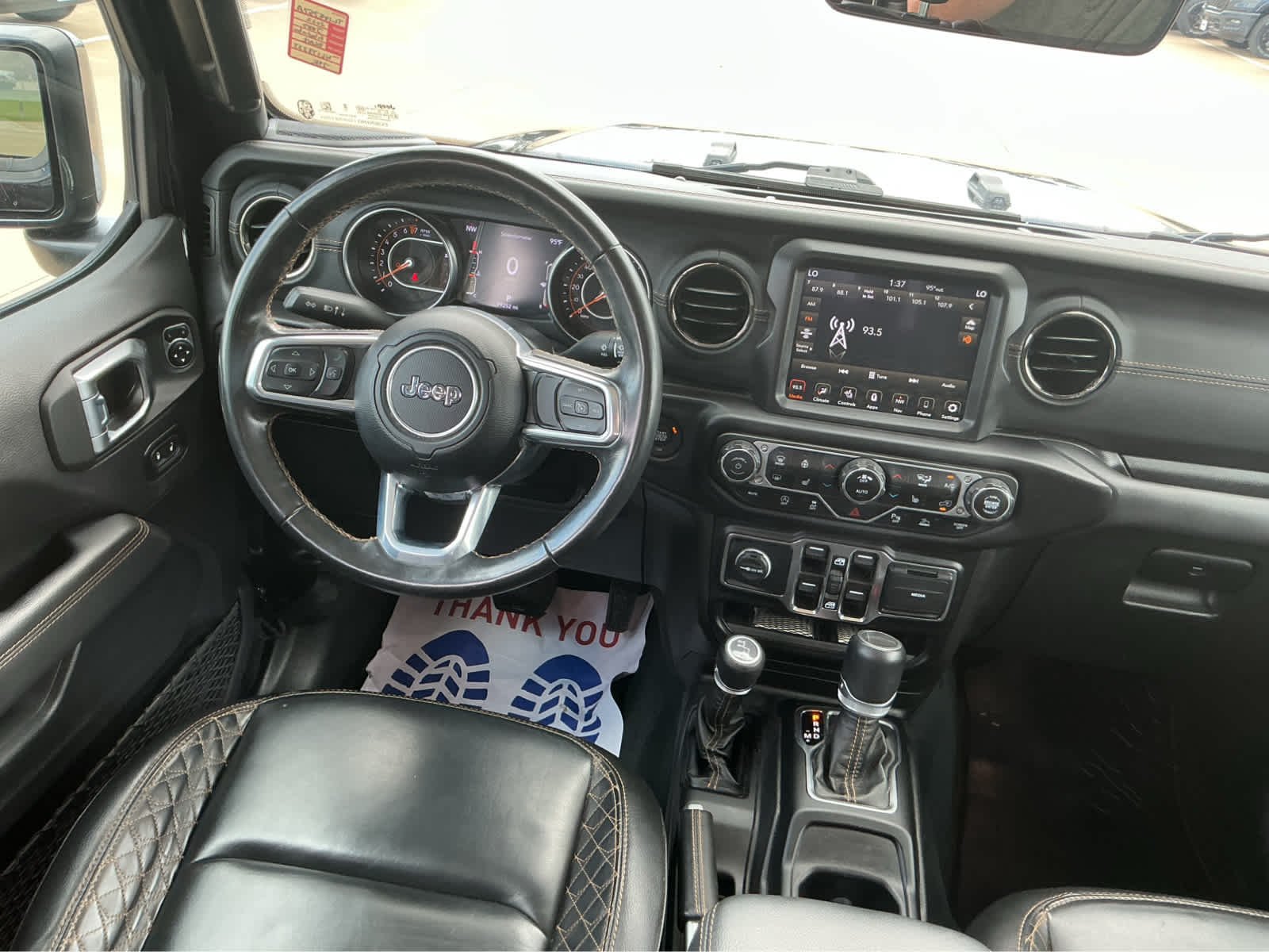 Used 2022 Black Clearcoat Jeep High Altitude image 21