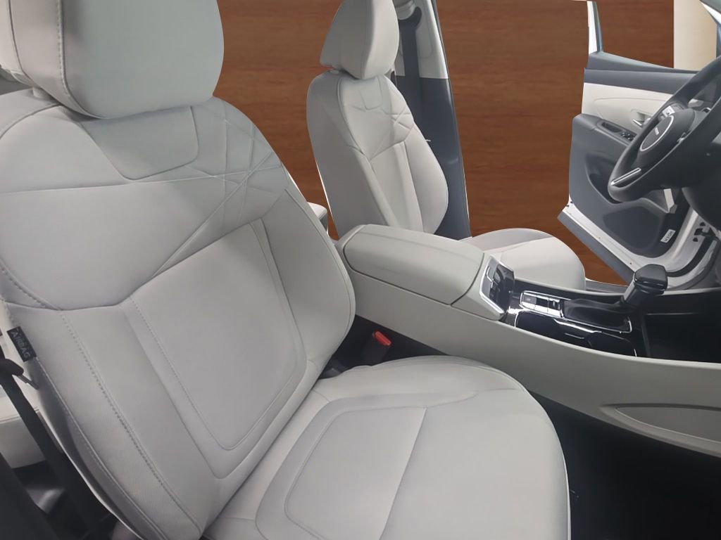 Certified Used 2026 White Hyundai SE image 18