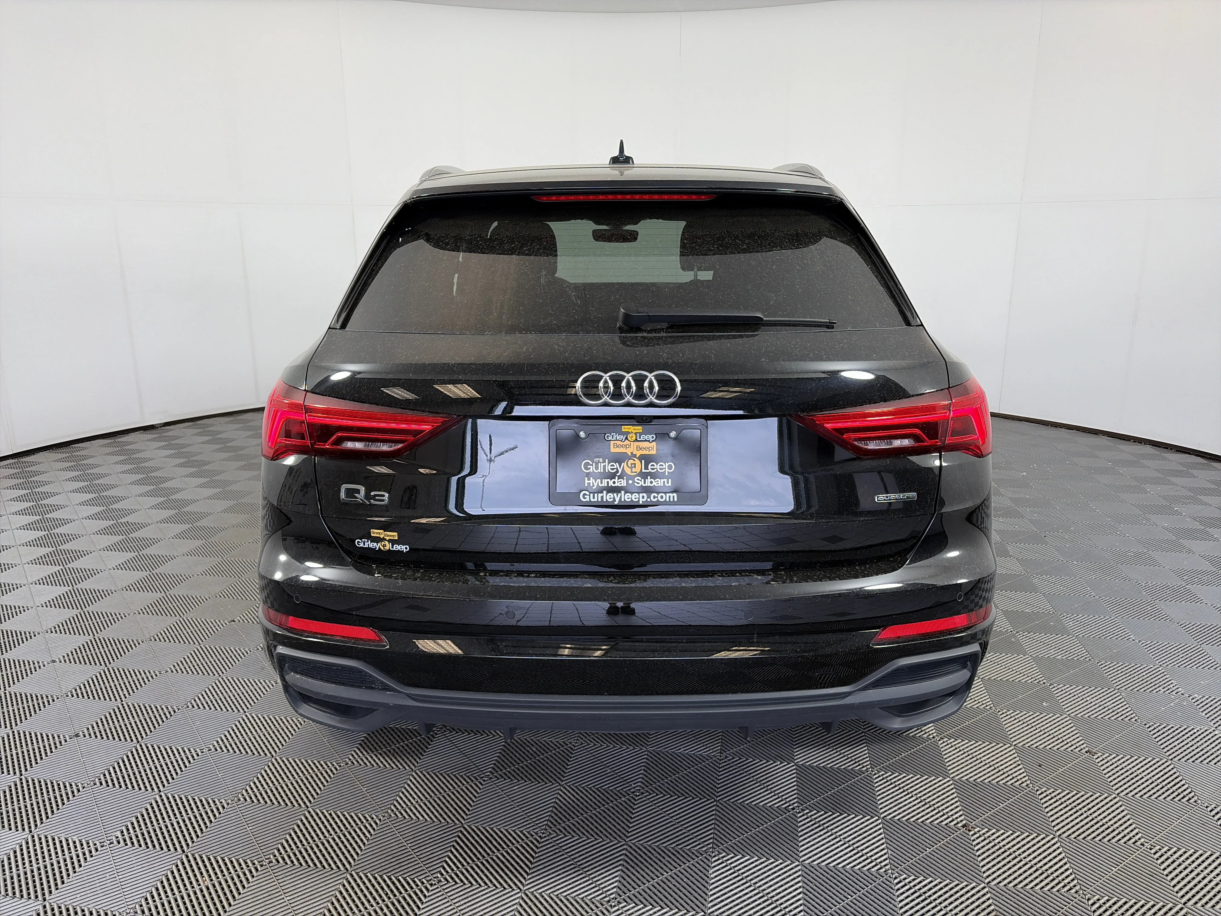Used 2025 Black Audi S line Premium image 9