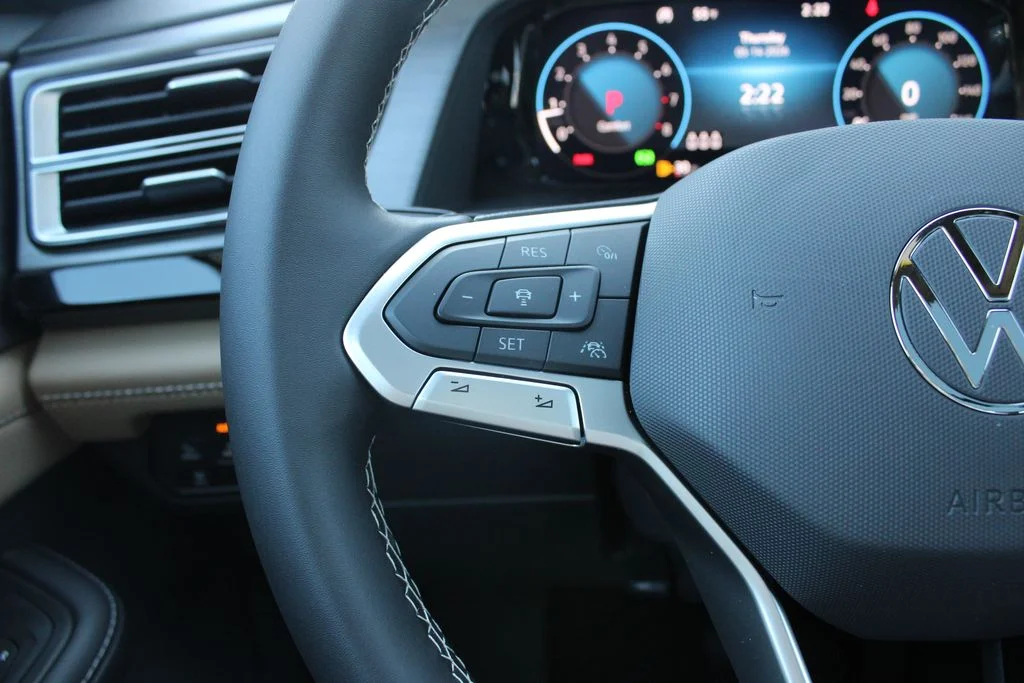 New 2026 Gray Volkswagen 2.0T SE w/Technology image 13