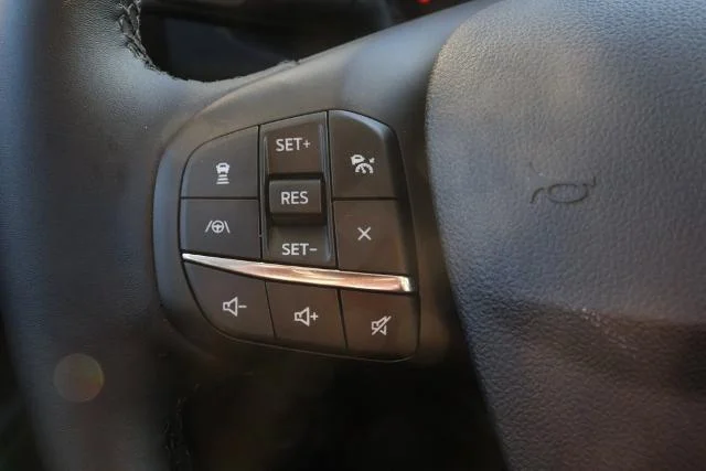 New 2025 Carbonized Gray Metallic Ford Outer Banks® image 77