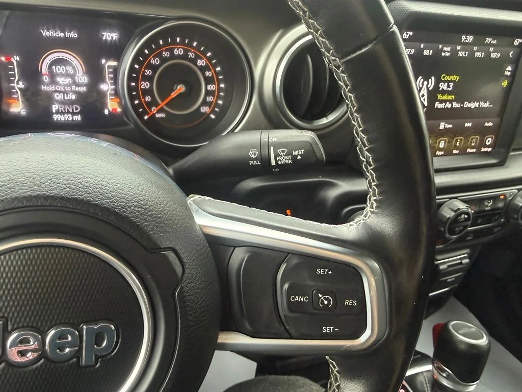 Used 2020 Green Jeep Overland image 20