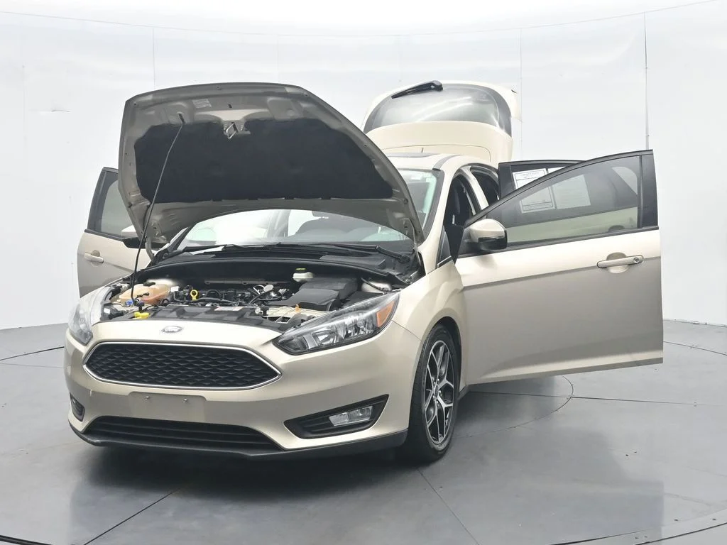 Used 2017 White Gold Metallic Ford SEL image 53