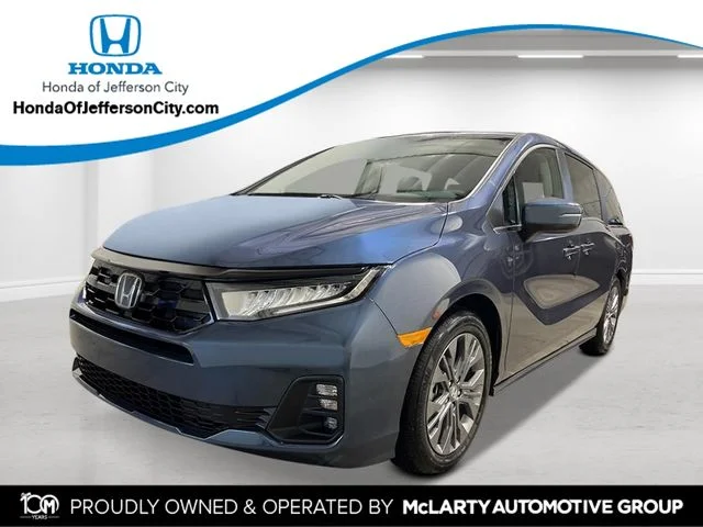 2026 Honda Odyssey Touring's photo