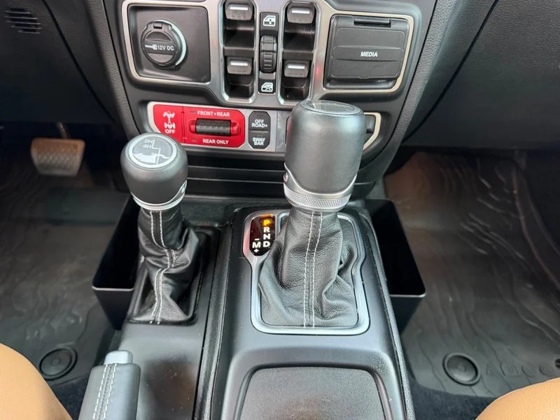 Certified Used 2023 Black Clearcoat Jeep Rubicon image 16