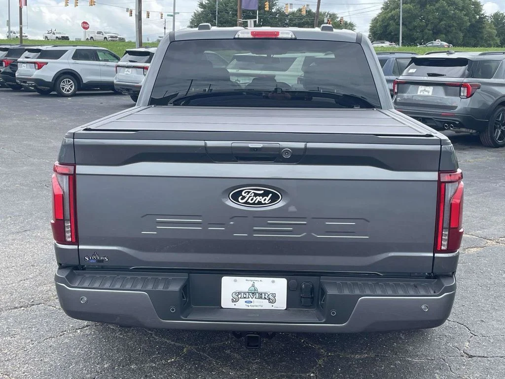 New 2026 Gray Ford Lariat image 4