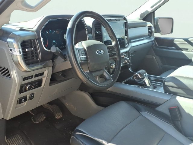 Used 2023  Ford XL image 8