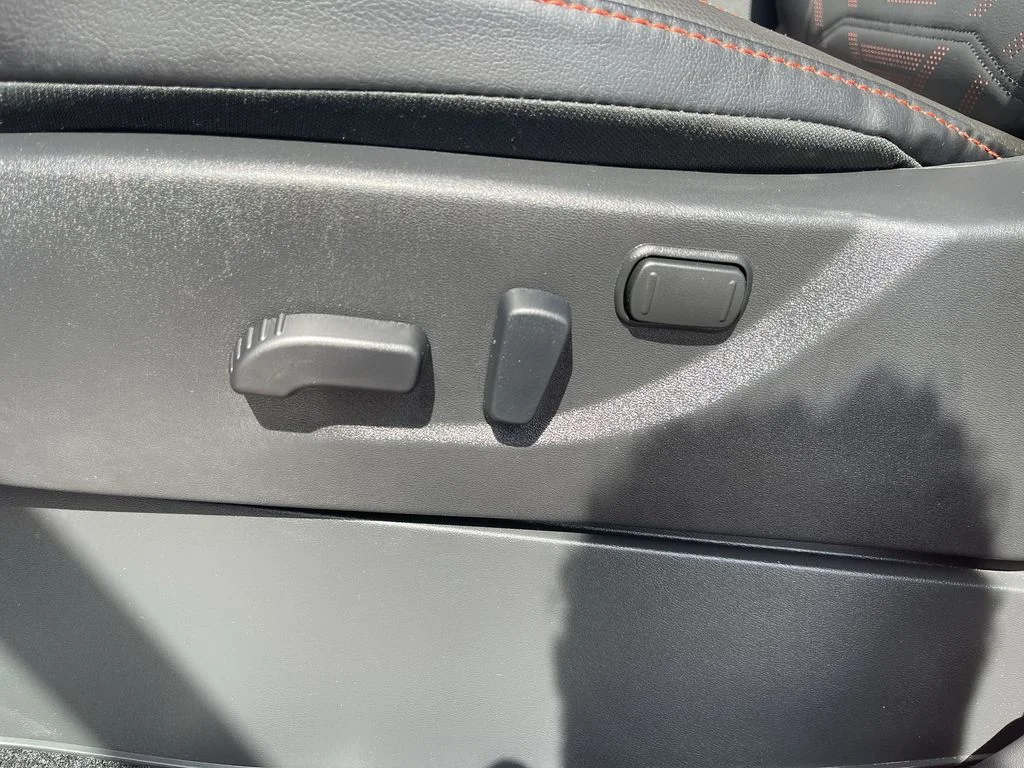 Used 2026 Orange Nissan PRO-4X image 12
