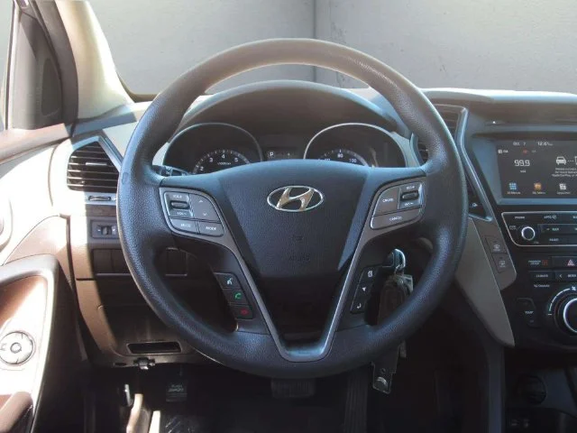 Used 2017 Marlin Blue Hyundai 2.4 Base image 22
