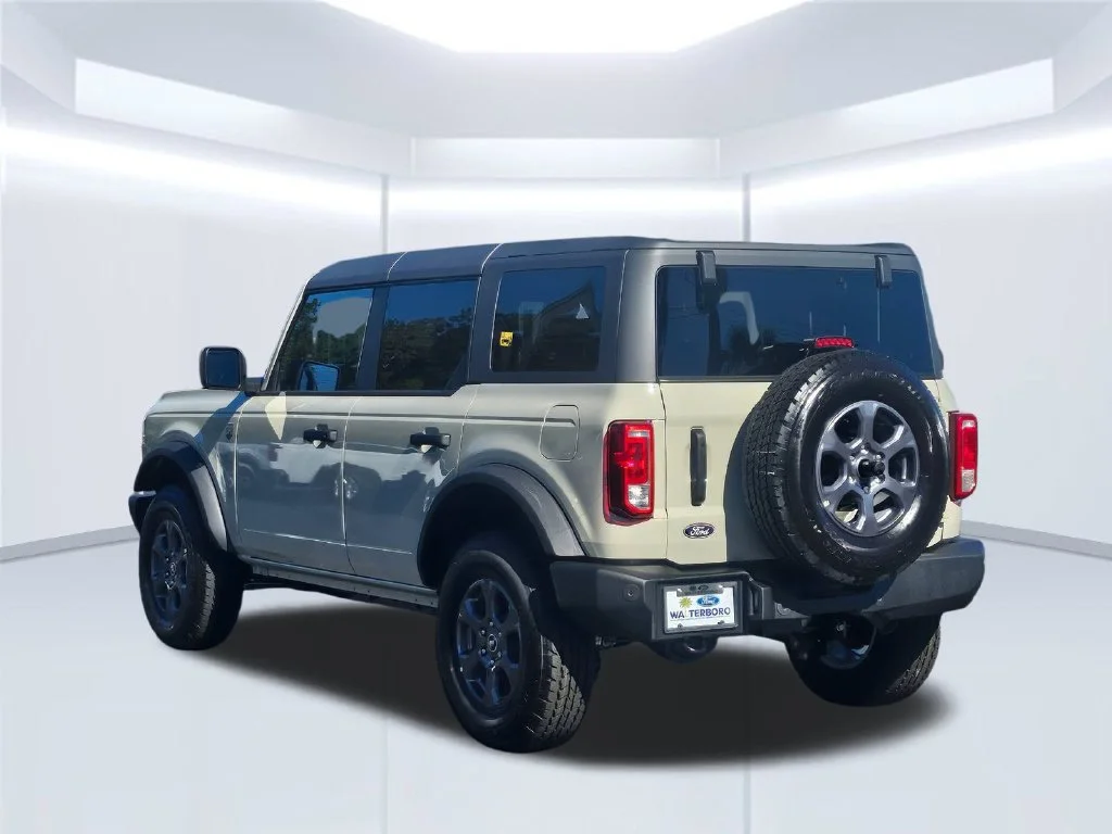New 2026 Desert Sand Ford Big Bend® image 18