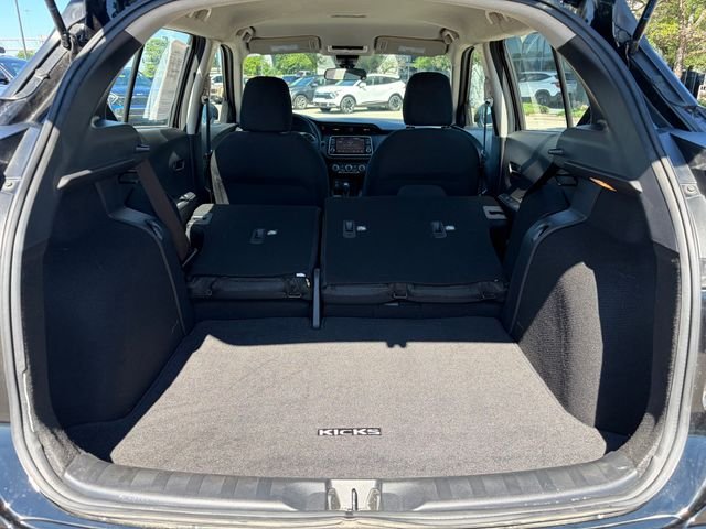 Used 2025 Super Black Nissan S image 17