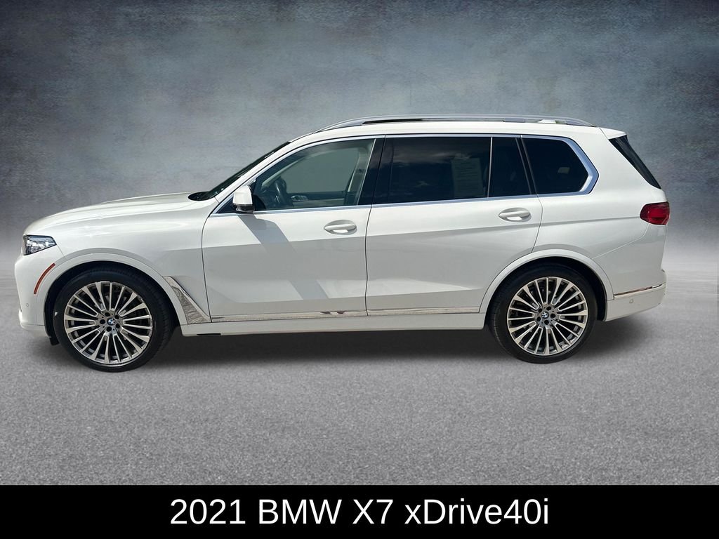 Used 2021 White BMW xDrive40i image 3