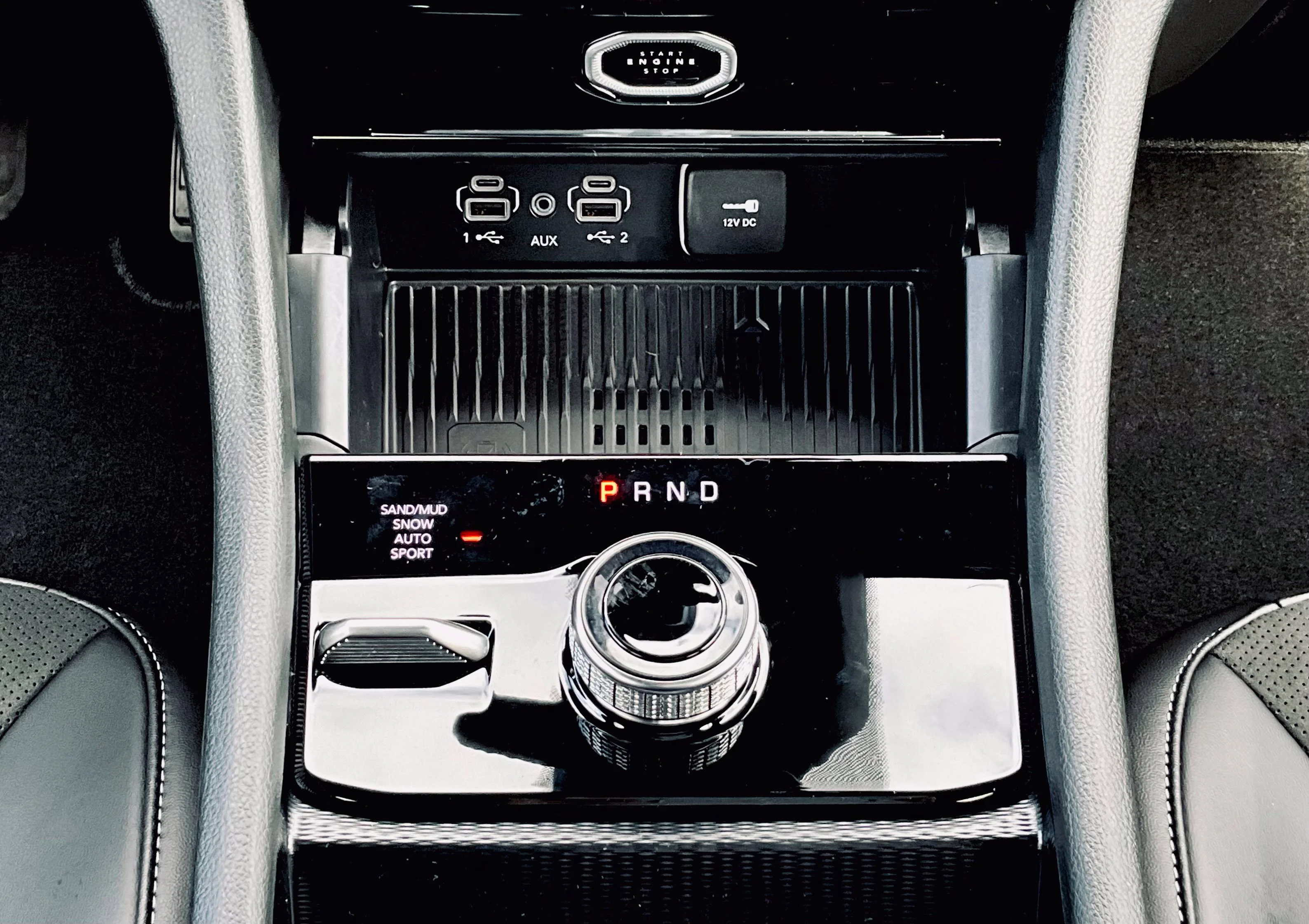 New 2027 Gray Jeep Laredo Altitude image 16