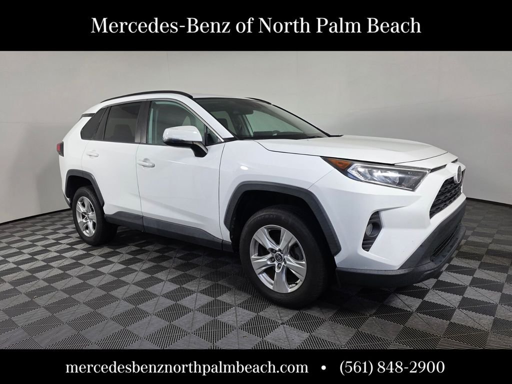 Used 2021 White Toyota XLE image 8