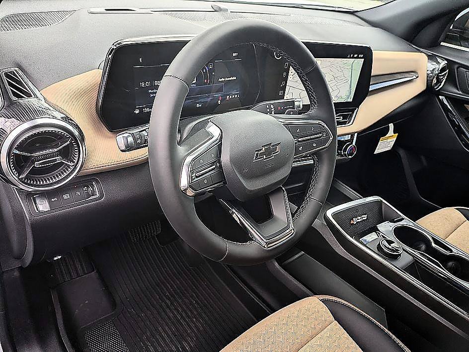New 2026 Polar White Tricoat Chevrolet ACTIV image 14