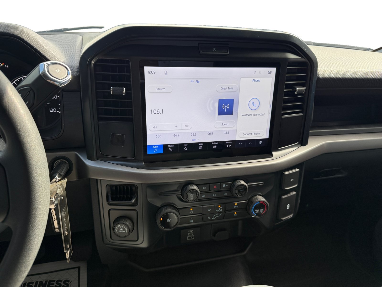 Certified Used 2026 Oxford White Ford XL image 12