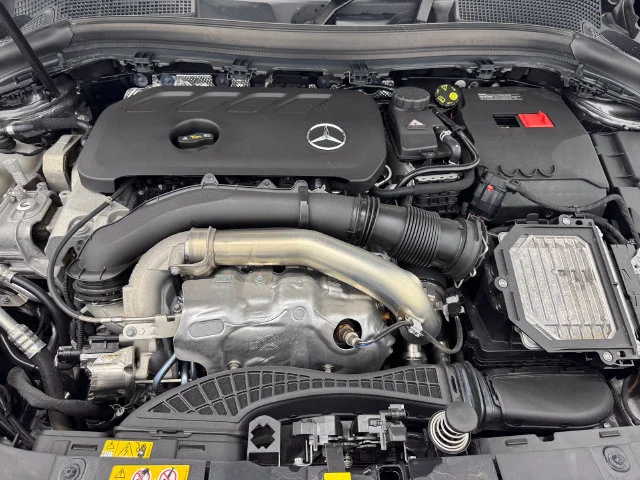 Certified Used 2026 Mountain Gray Metallic Mercedes-Benz GLA 250 image 15
