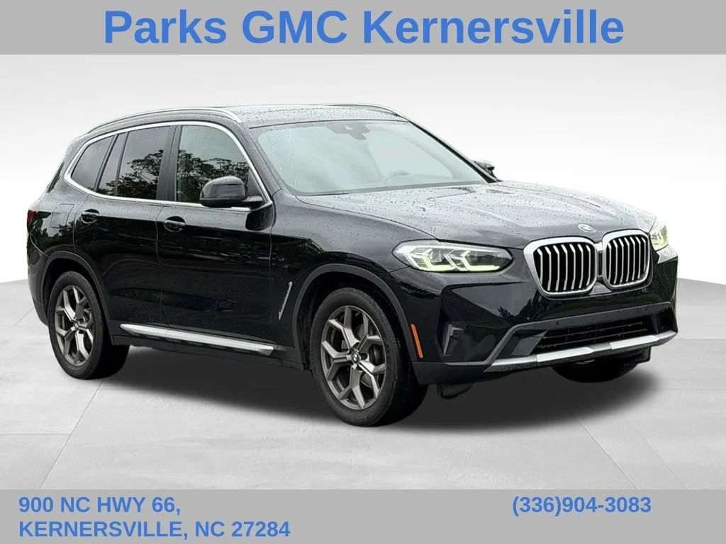 Used 2023 Black BMW sDrive30i image 1