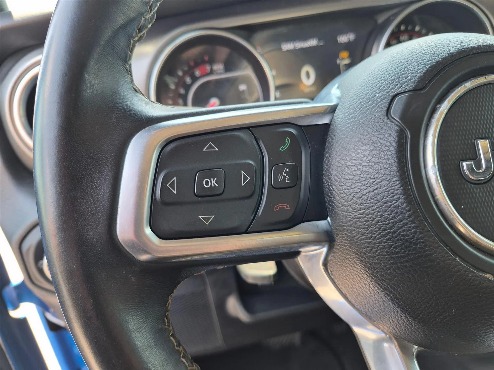 Used 2021 Hydro Blue Pearlcoat Jeep Unlimited Rubicon image 16