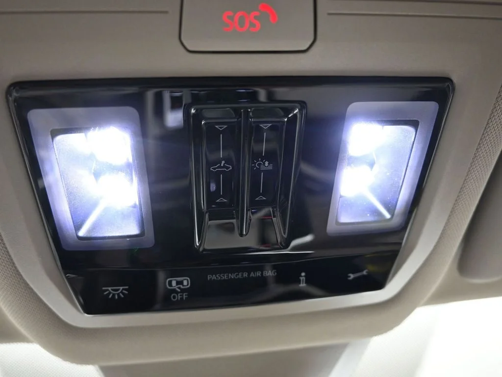 New 2026 Opal White Pearl Volkswagen 2.0T SEL image 18