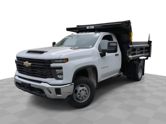 2025 Chevrolet Silverado 3500 Chassis Cab
