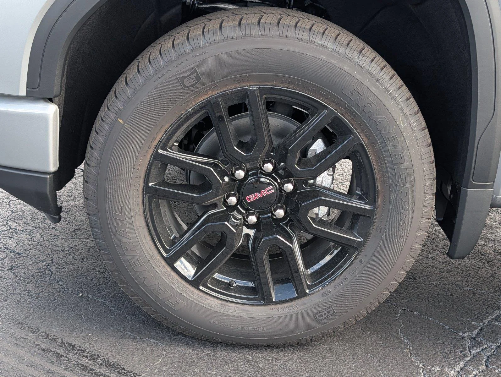 New 2026 Sterling Metallic GMC Elevation image 10