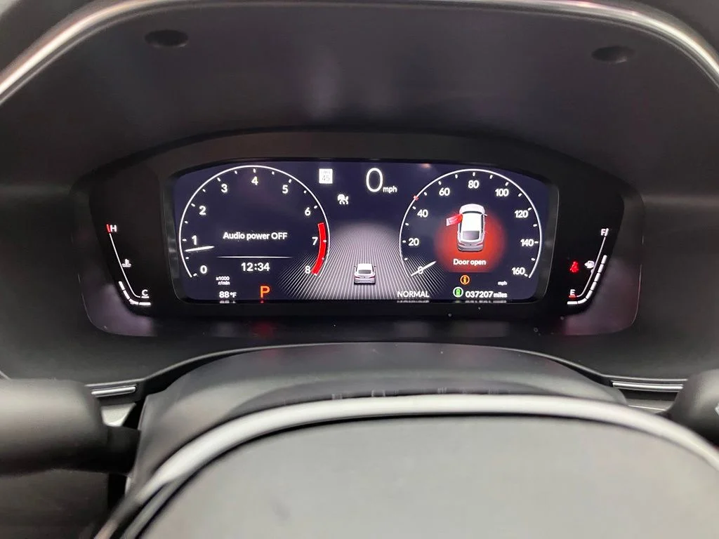 Used 2023 White Acura Base image 21