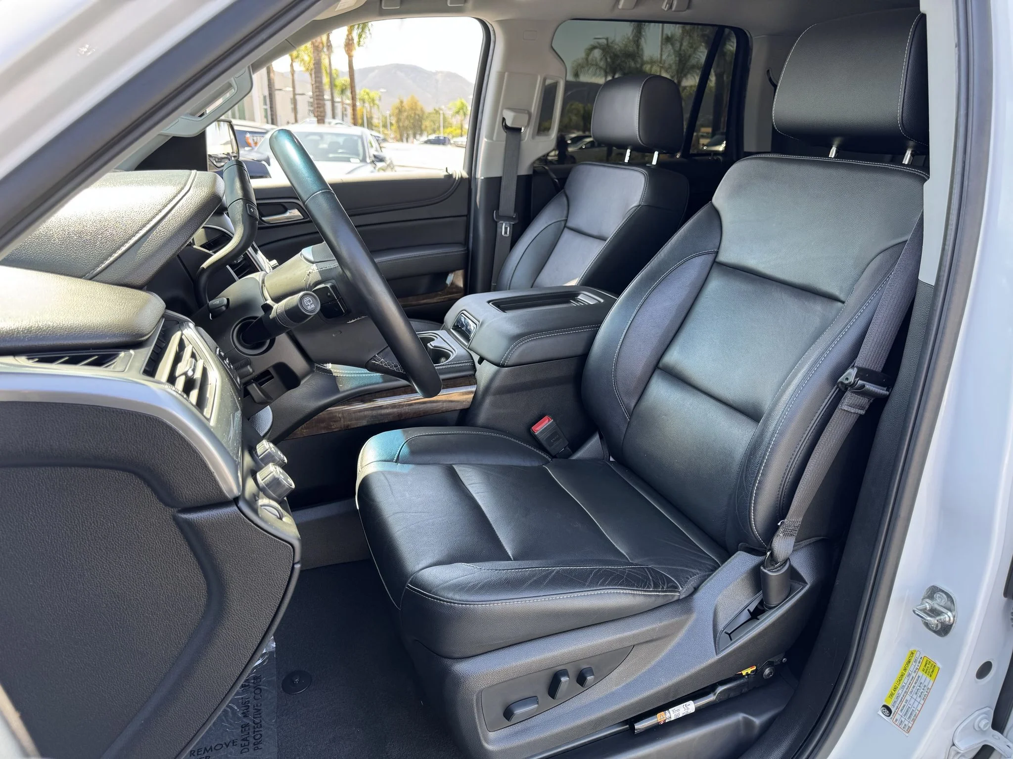 Used 2020 SUMMIT WHITE Chevrolet LT image 13