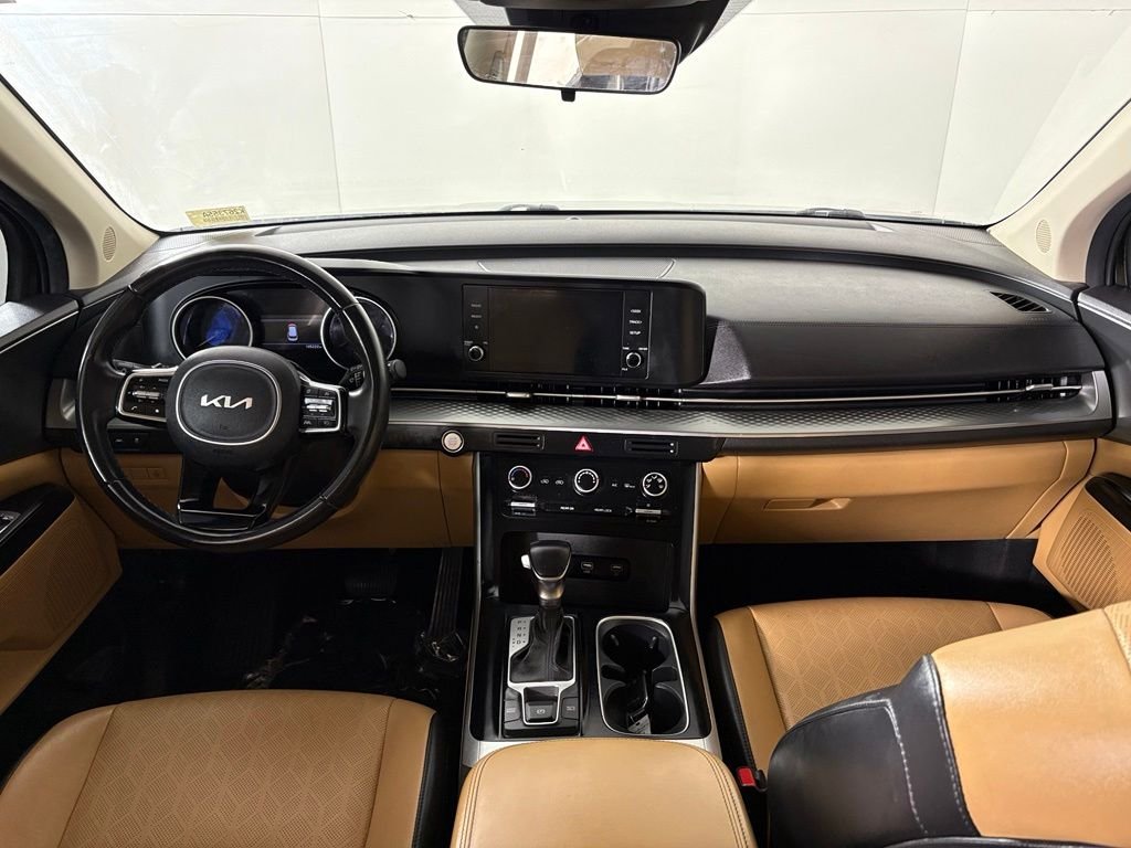 Used 2022 Black Kia LXS image 35