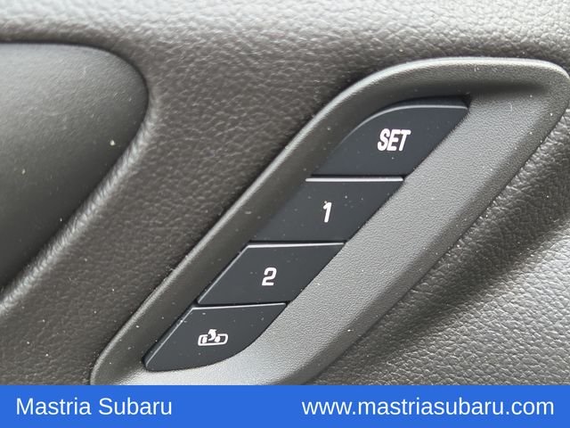 Used 2023 Blue GMC SLT image 6