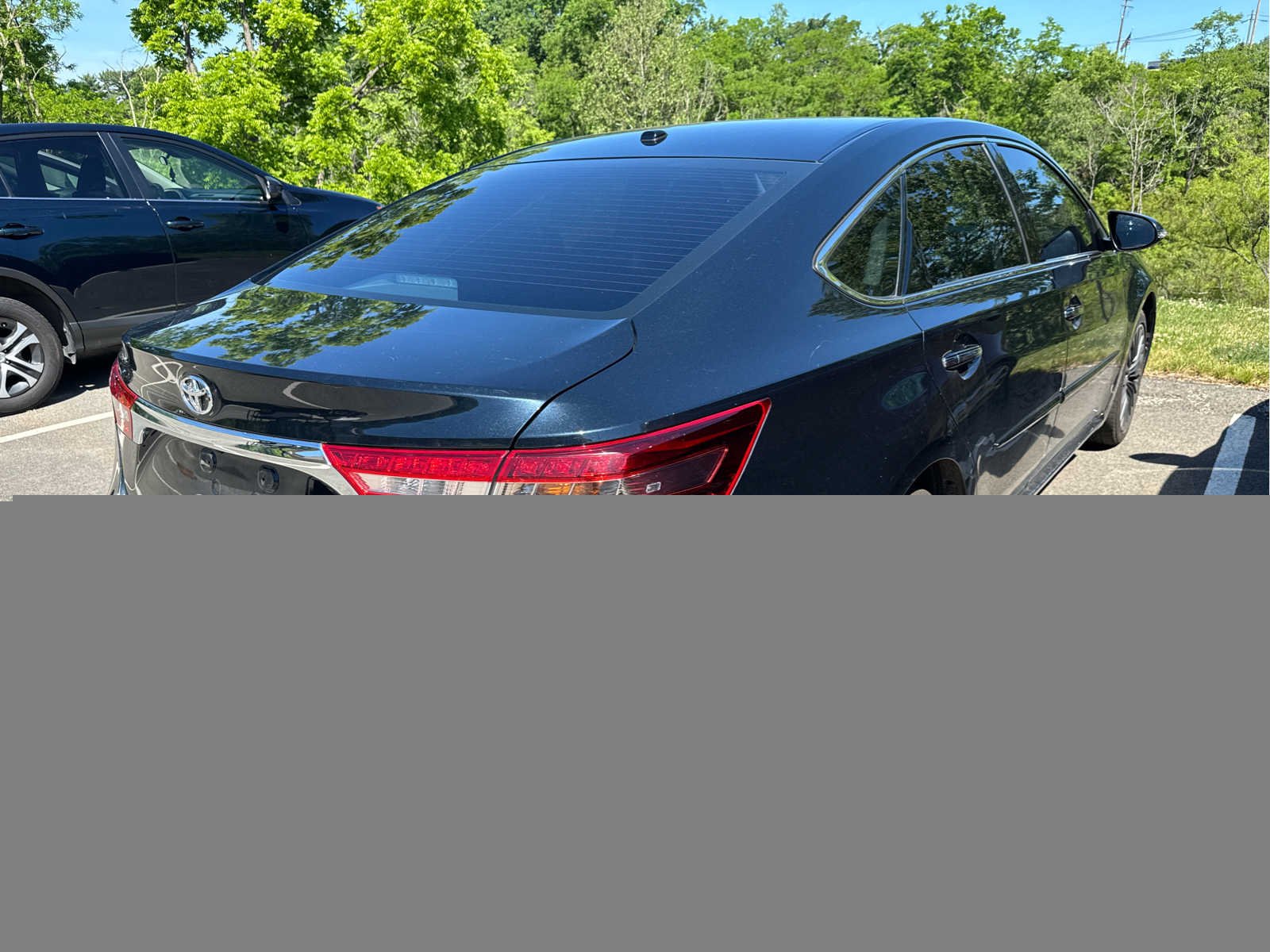 Used 2018 Cosmic Gray Mica Toyota Touring image 9