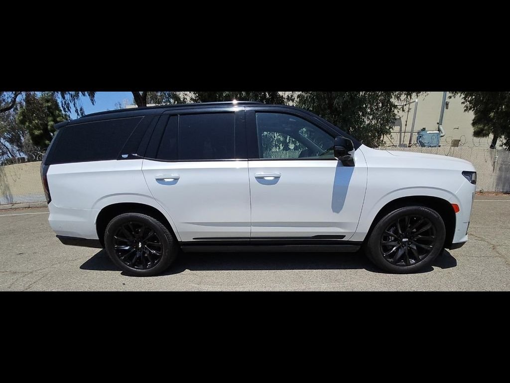 Used 2023 White Cadillac Sport image 3