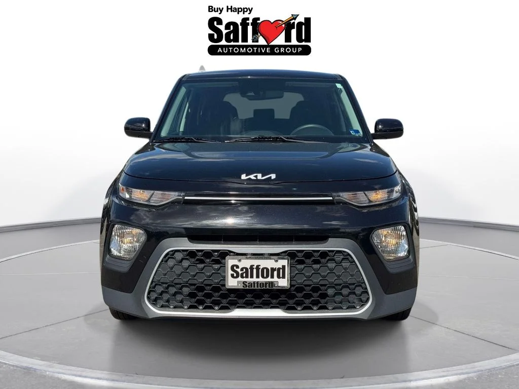 Used 2022 Black Kia LX image 8