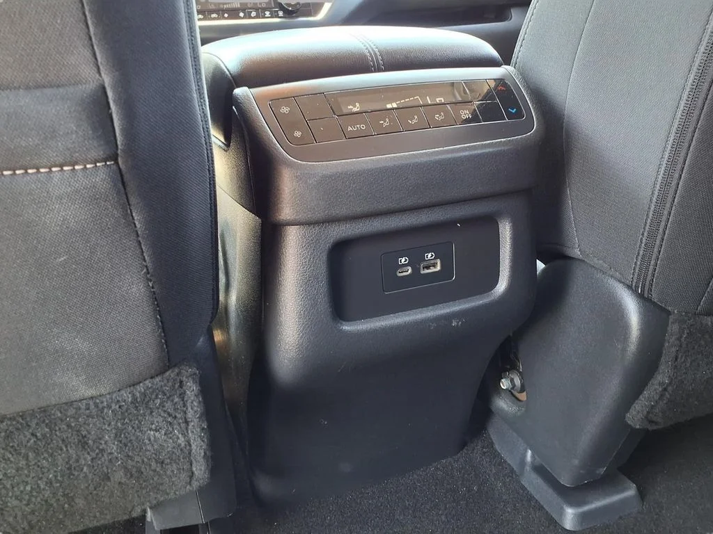 Used 2024 Gray Nissan SV image 23