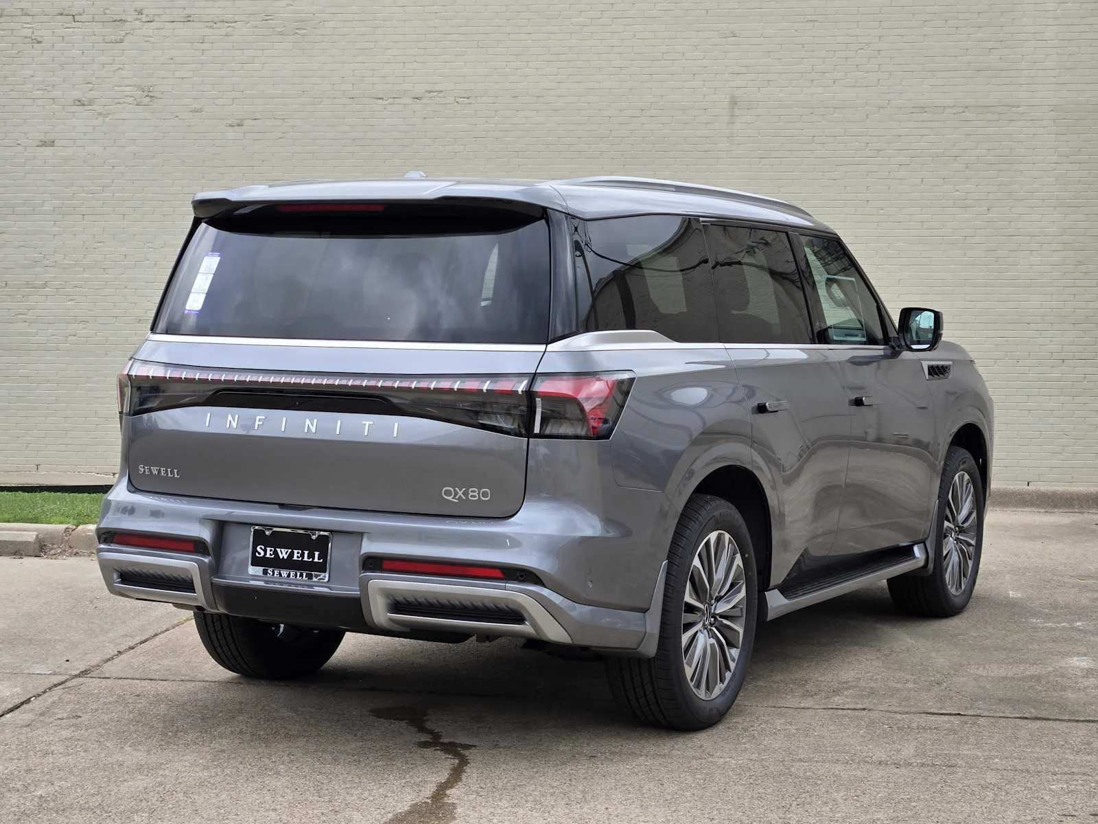 New 2026 DYNAMIC METAL INFINITI Luxe 2WD image 3