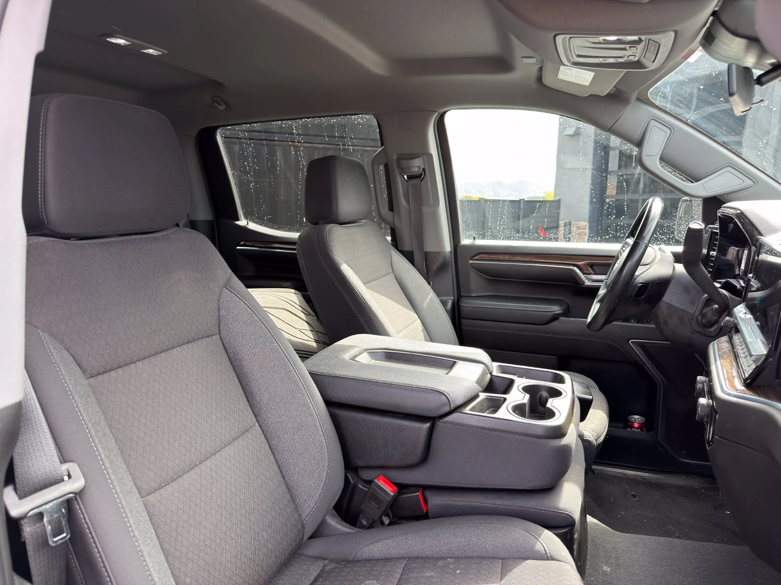 Used 2024 White Chevrolet LT image 12