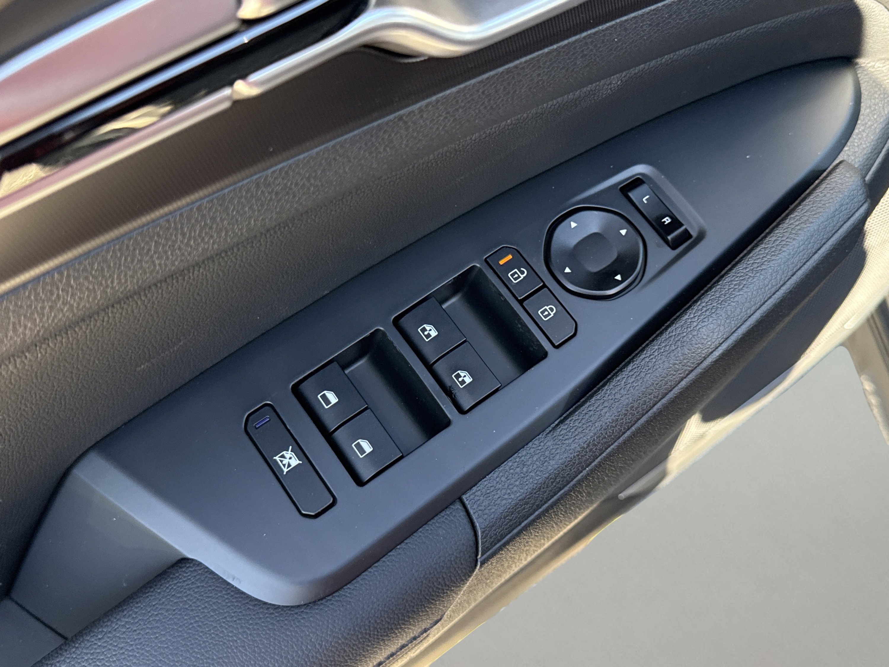 New 2026 Fusion Black Kia EX image 15