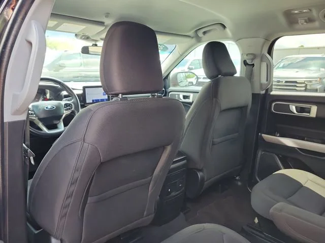 2023 Ford Explorer XLT - Photo 15