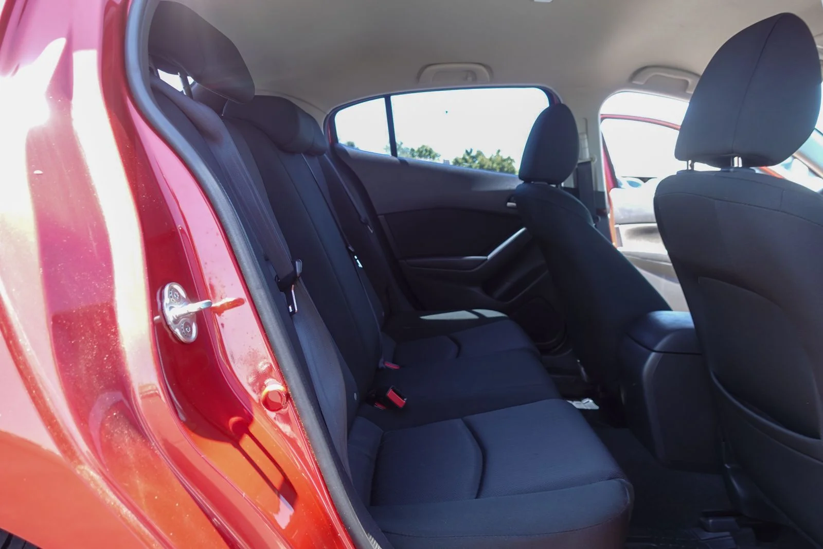 Used 2014 Soul Red Metallic Mazda i Sport image 14