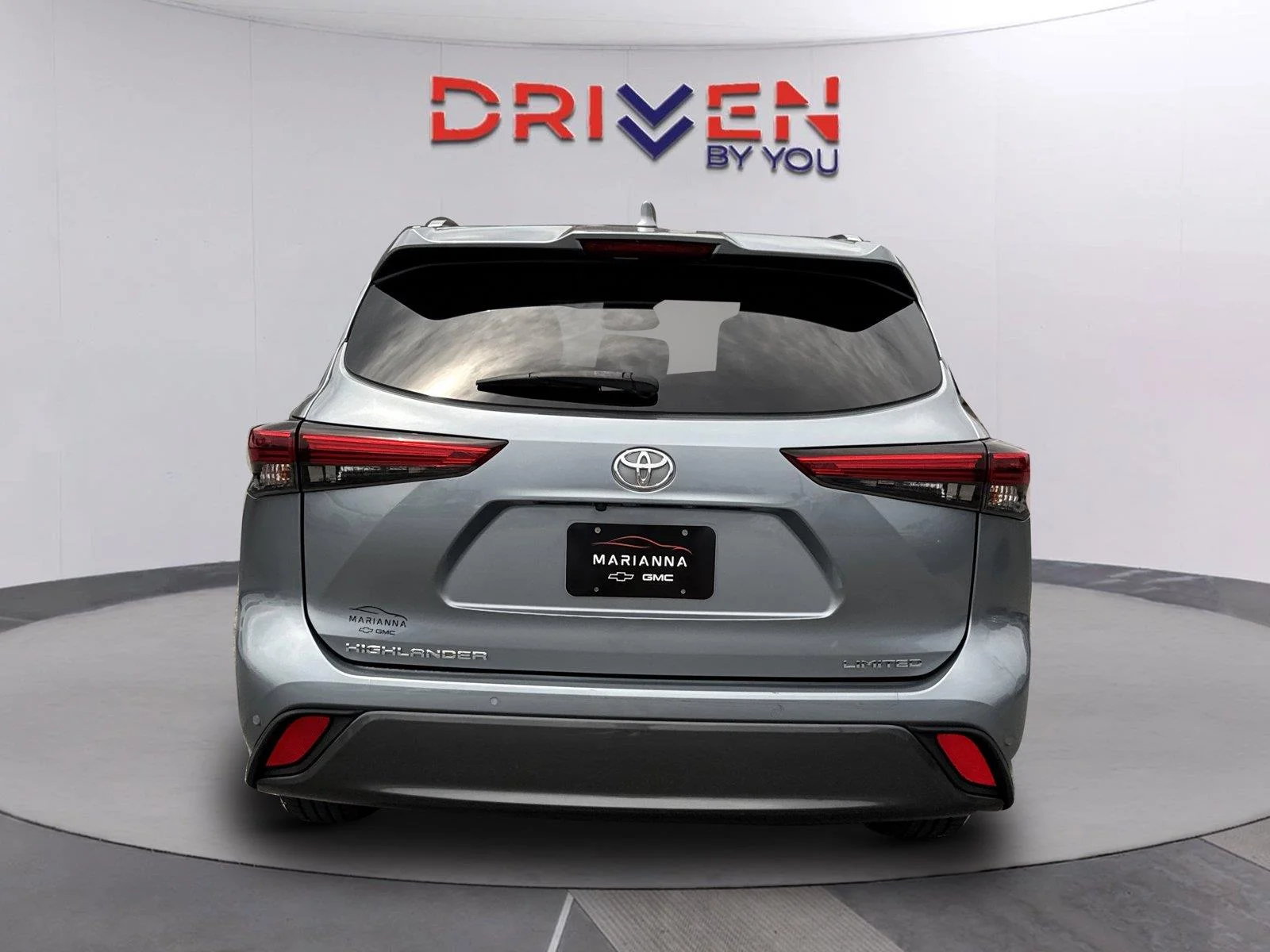 Used 2021 Moondust Toyota Limited image 5