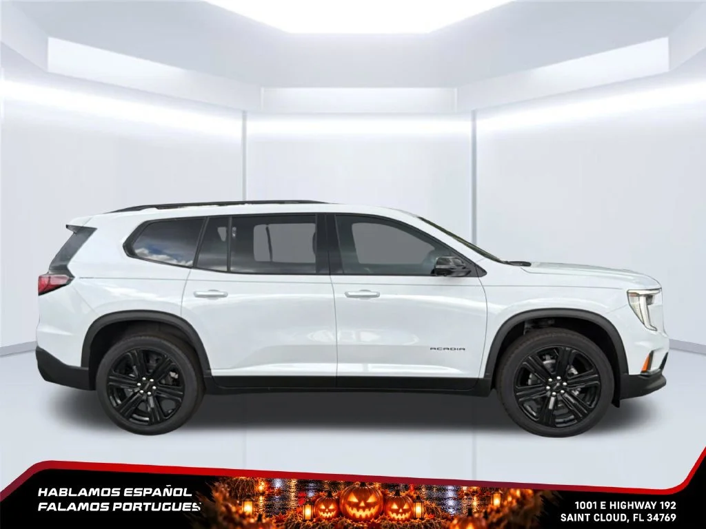 New 2026 Glacier White Tricoat GMC Elevation image 9