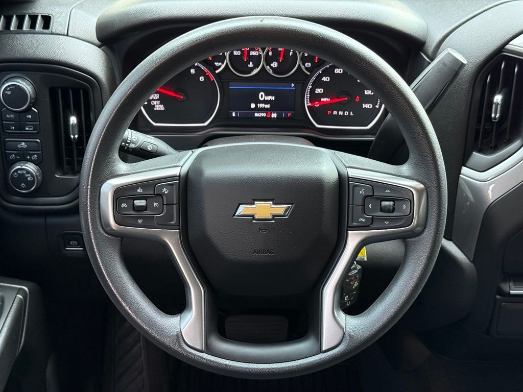 Used 2022 Black Chevrolet Custom image 19