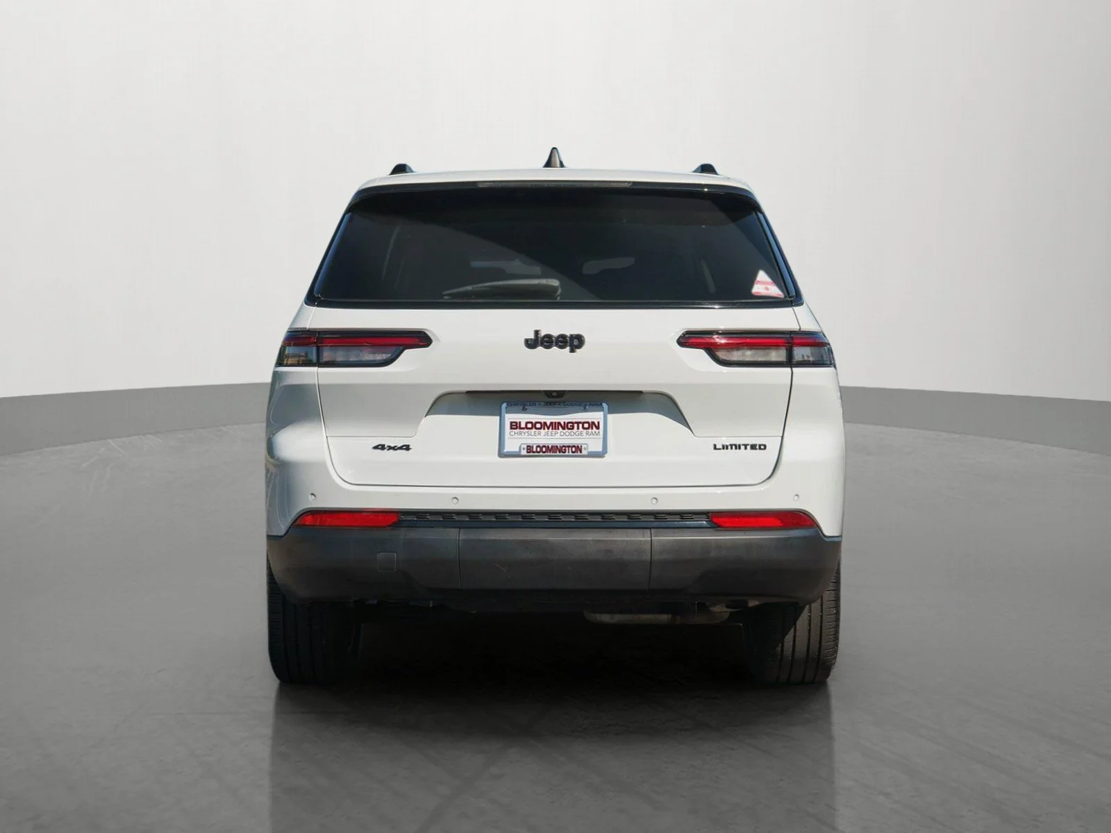Used 2023 Bright White Clearcoat Jeep Limited image 6