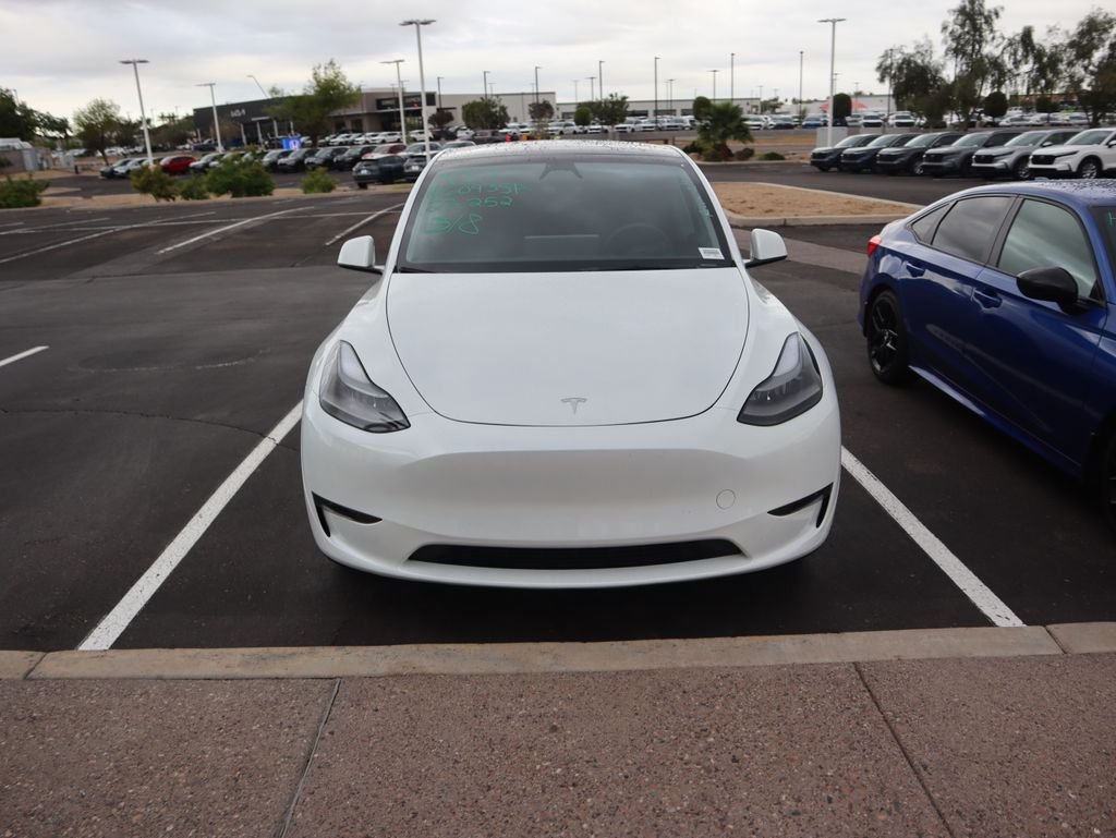 Used 2024 Tesla Model Y Long Range with VIN 7SAYGDEE1RA266748 for sale in Tempe, AZ