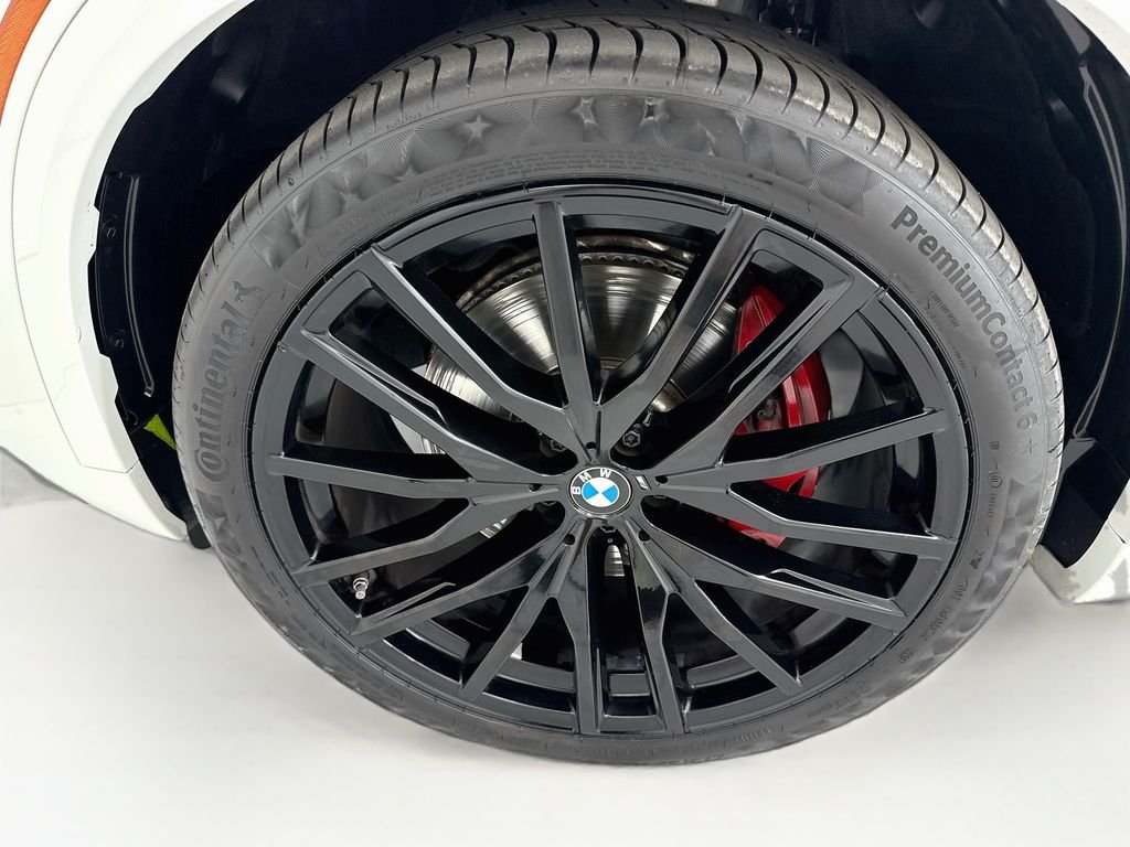 Certified Used 2024 Alpine White BMW xDrive40i image 29