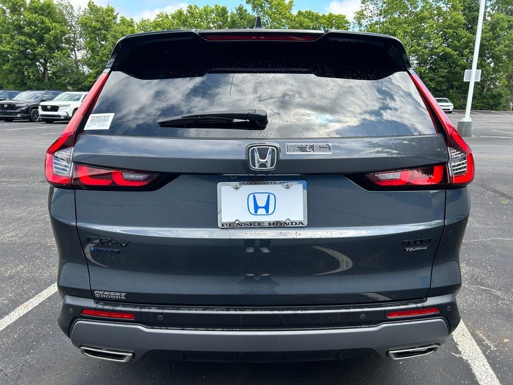 New 2027 Meteorite Gray Metallic Honda Sport Touring image 4