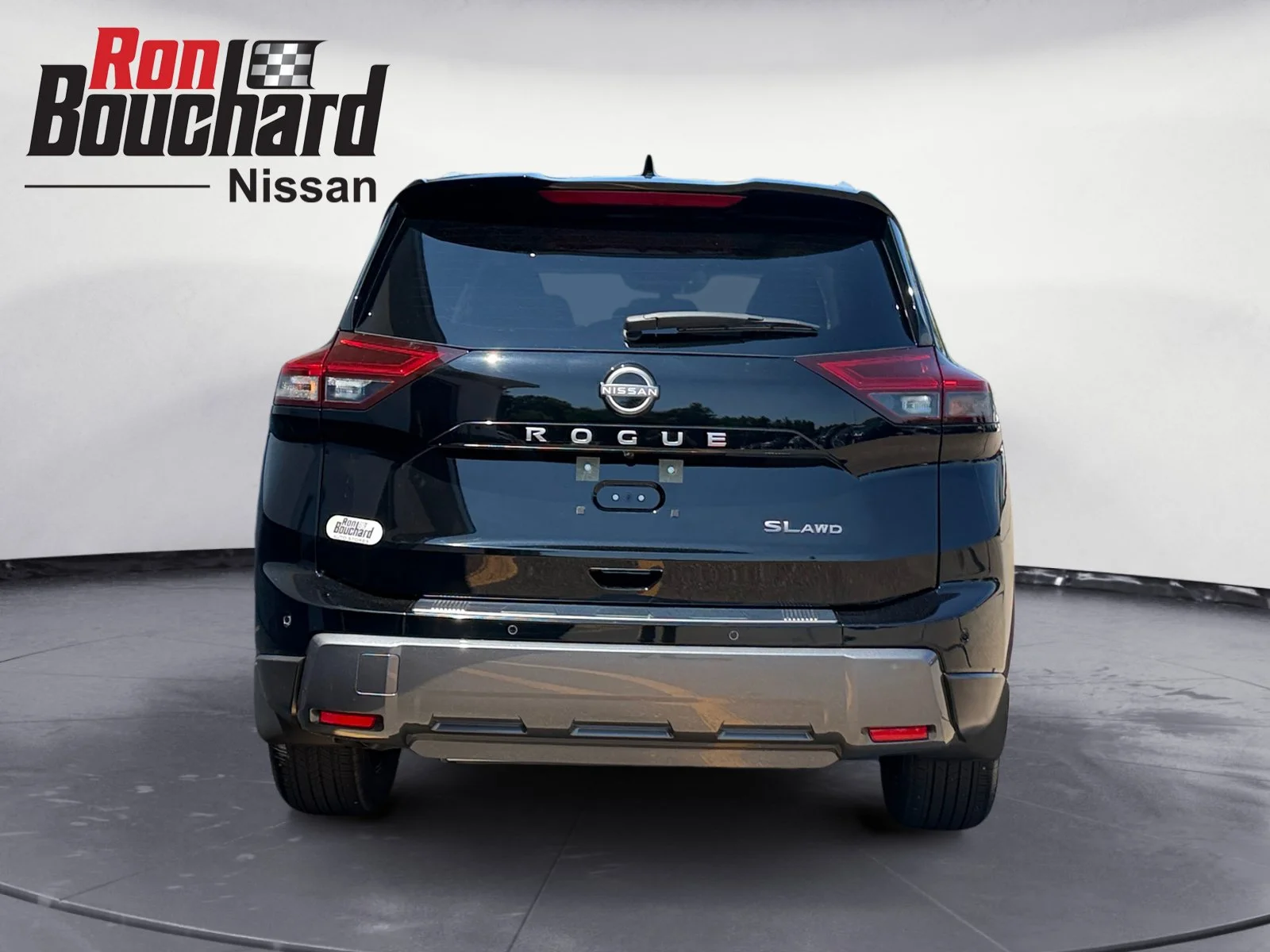 Certified Used 2025 Super Black Nissan SL image 3