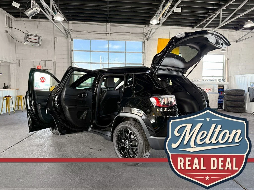 New 2025 Black Jeep Latitude image 15