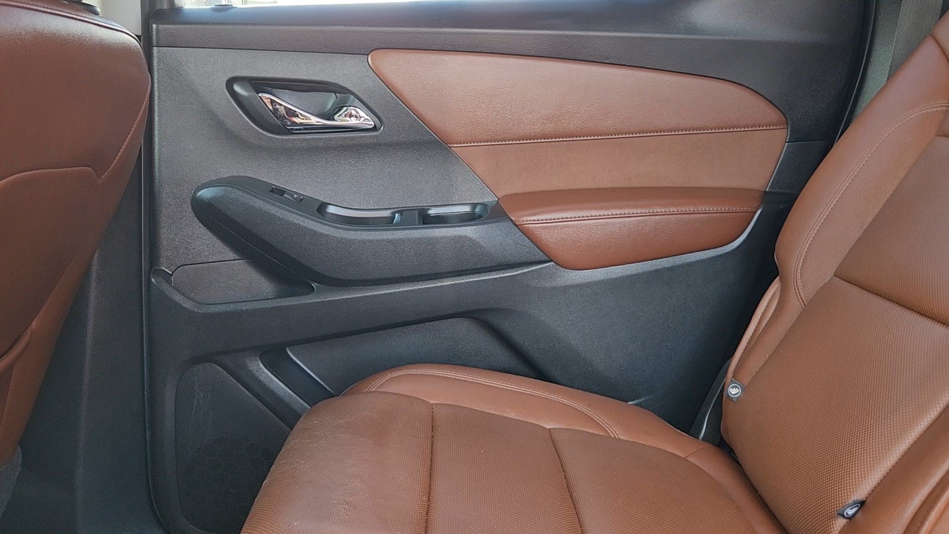 2018 Chevrolet Traverse High Country - Photo 16