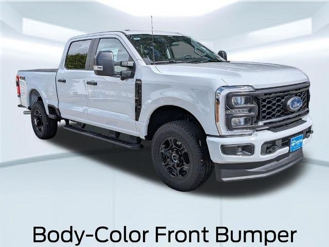 New 2026 Oxford White Ford F-250® XL image 11